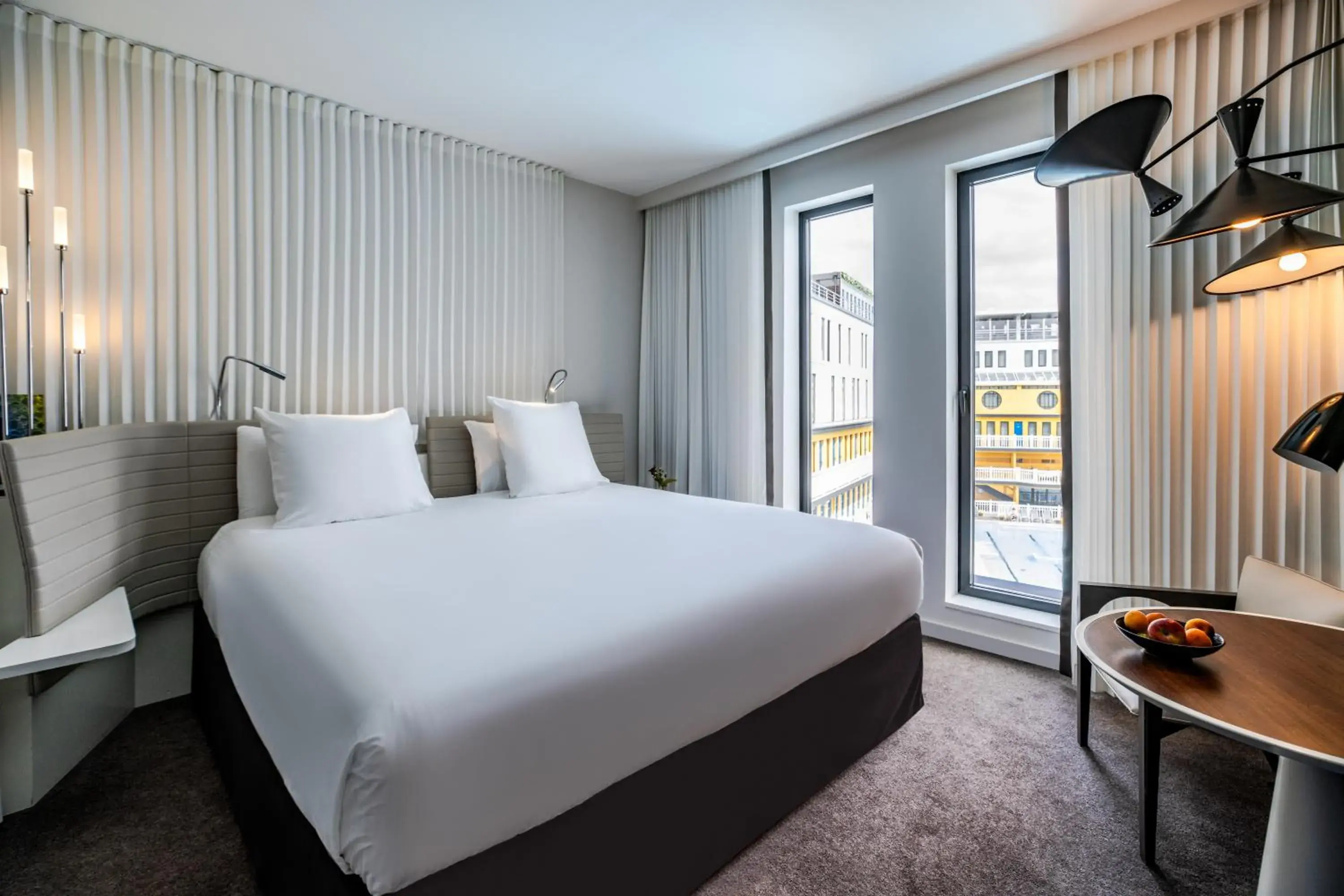 Bed in Molitor Hotel & Spa Paris - MGallery Collection